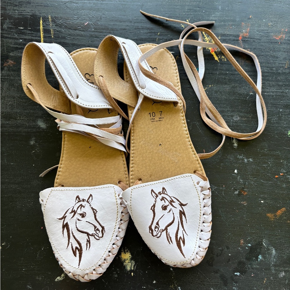 genuine leather horse embroidery sandals